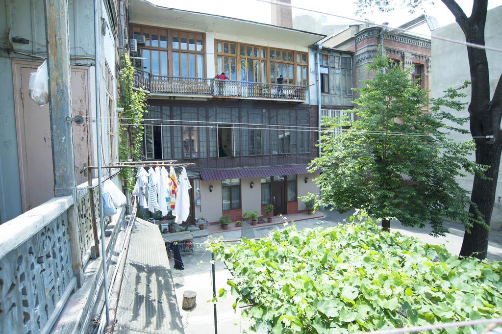 Apartment In Purtseladze Street Tbilisi Ngoại thất bức ảnh